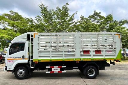 6-wheel stake truck [6 t]
